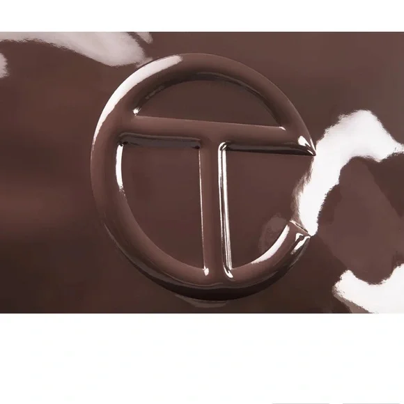 Telfar Chocolate Patent Medium - Picture 3 of 4